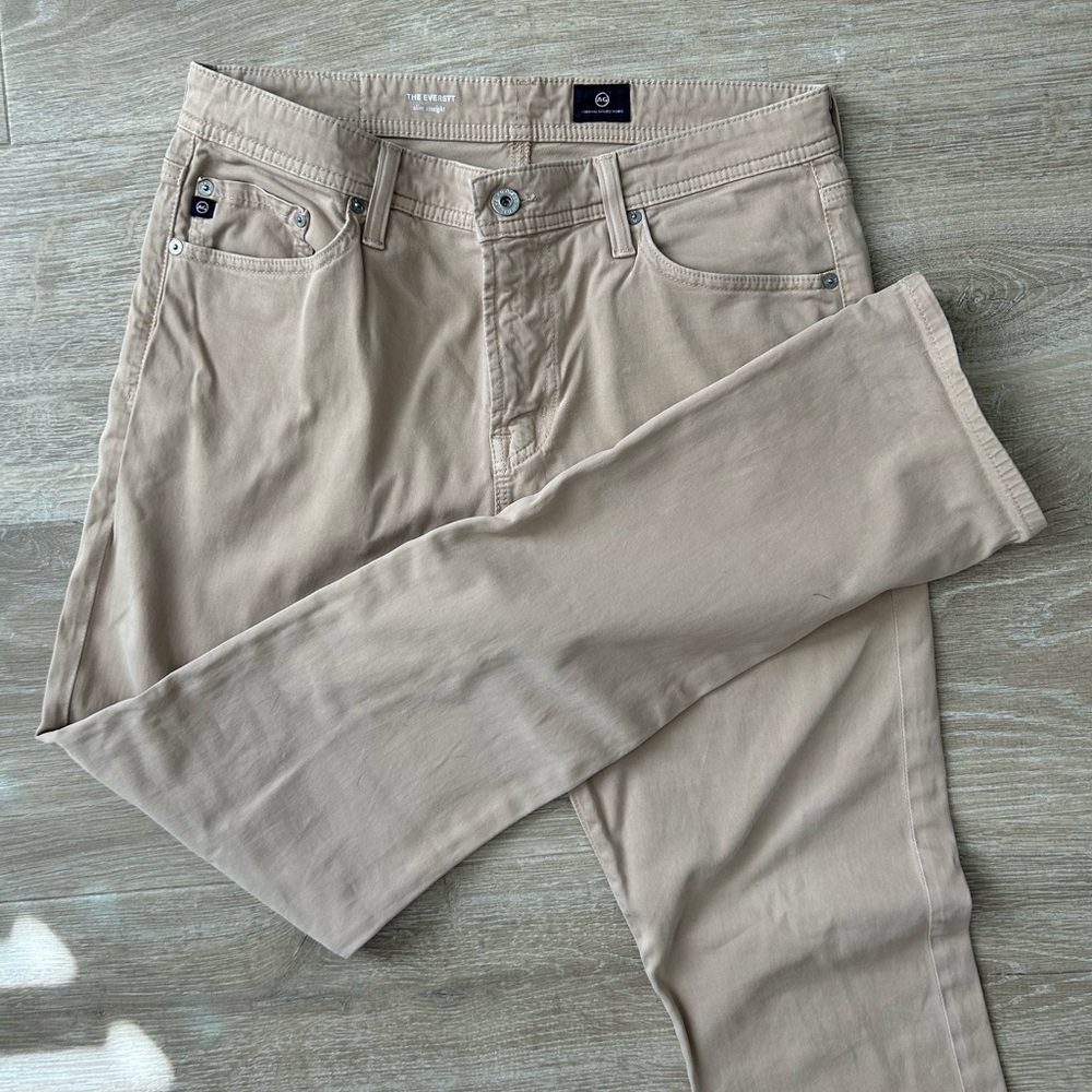 AG “The Everett” Slim Straight Jeans in Tan 33x32